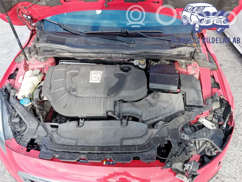 Volvo V40 Cross country Engine 