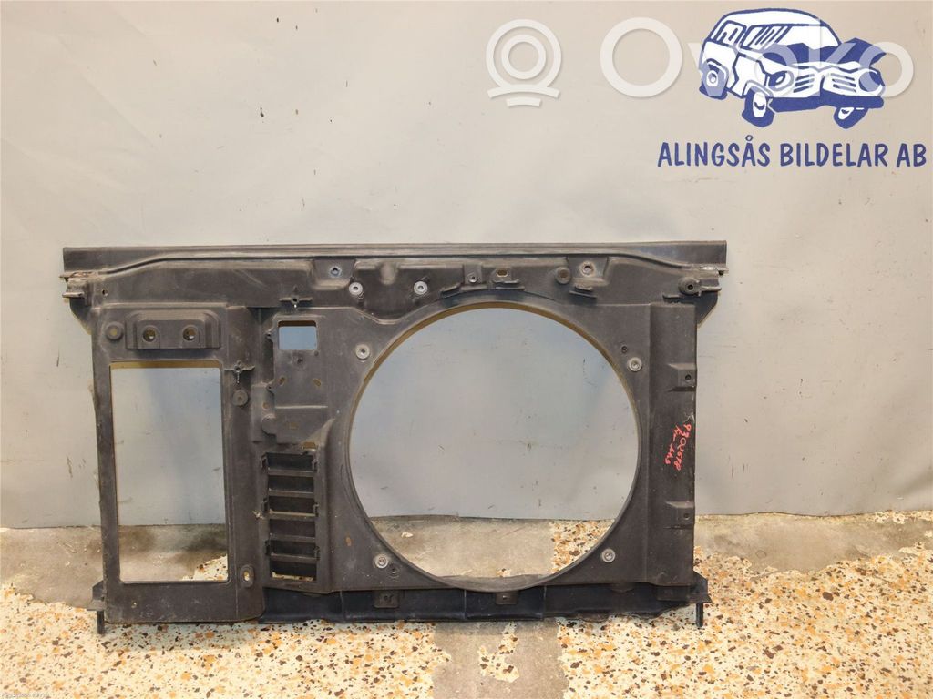 Citroen Berlingo Radiatoru panelis 