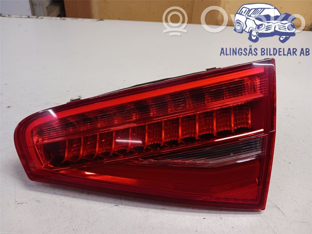 Audi A4 S4 B8 8K Lampy tylnej klapy bagażnika 