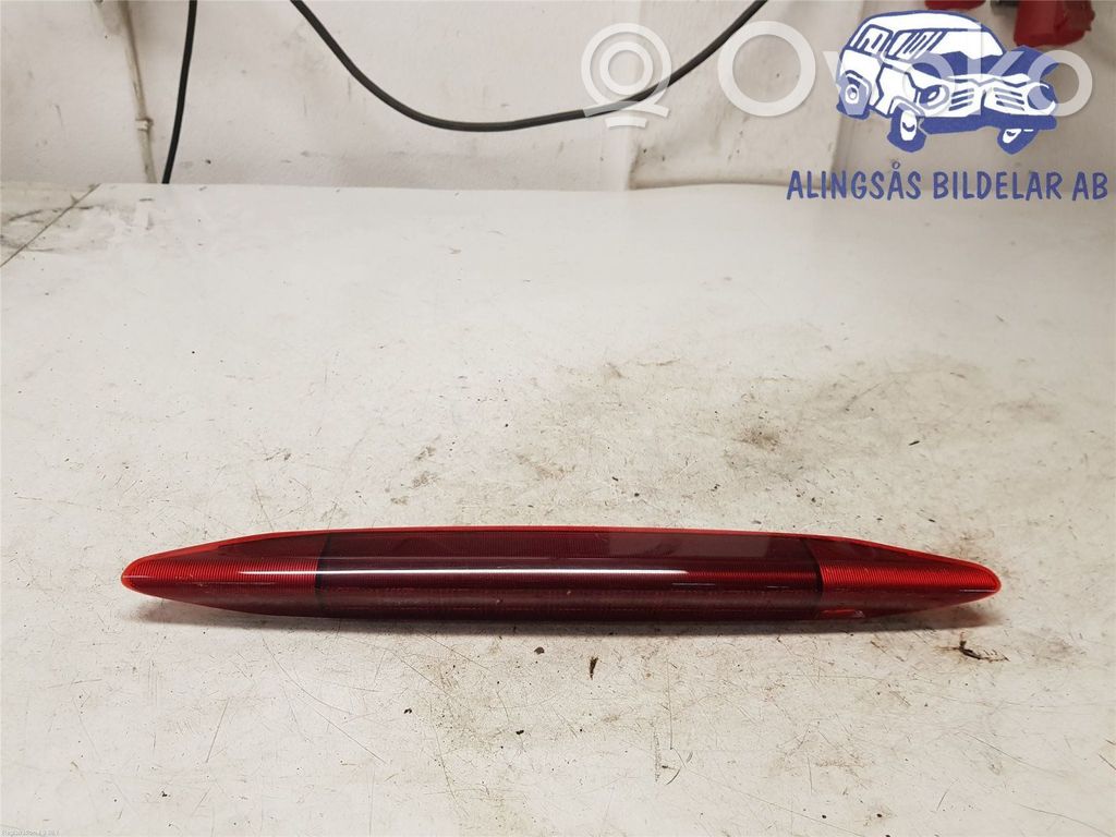 Subaru Outback Third/center stoplight 