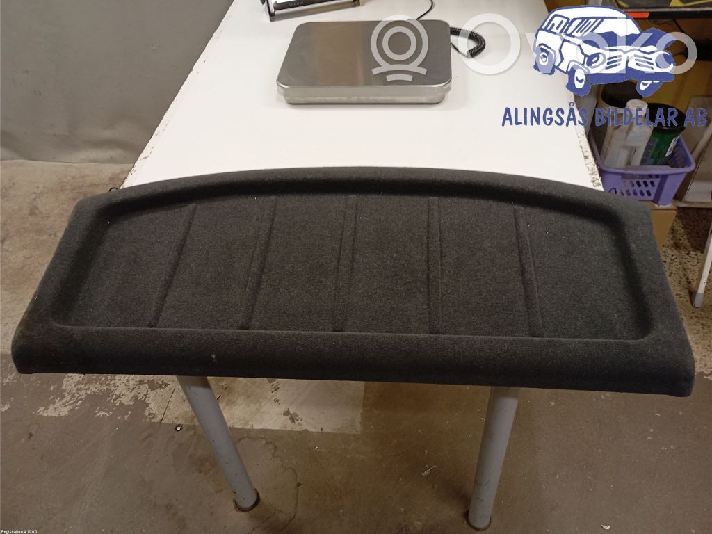 Seat Arona Hattuhylly 