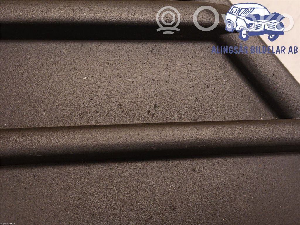 Ford Focus Front bumper upper radiator grill 