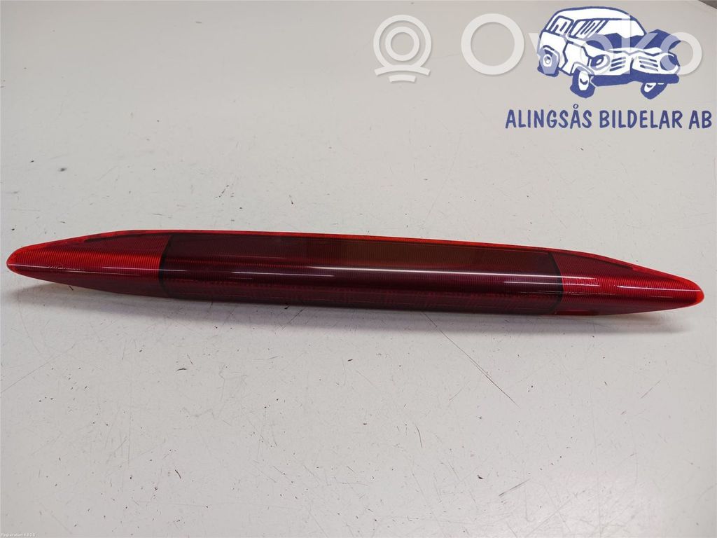 Subaru Outback Third/center stoplight 