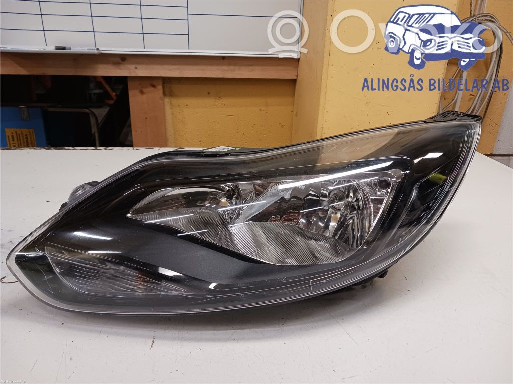 Ford Focus Headlight/headlamp 