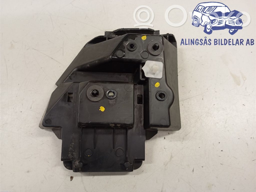 Ford Focus Rear bumper mounting bracket 