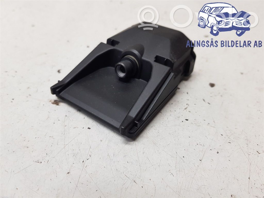 Reversing camera   99211J7210
