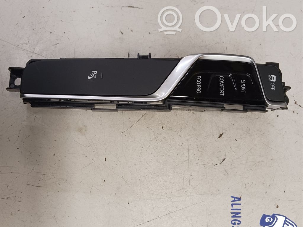 BMW 5 G30 G31 G38 Comutator/buton multifuncțional 