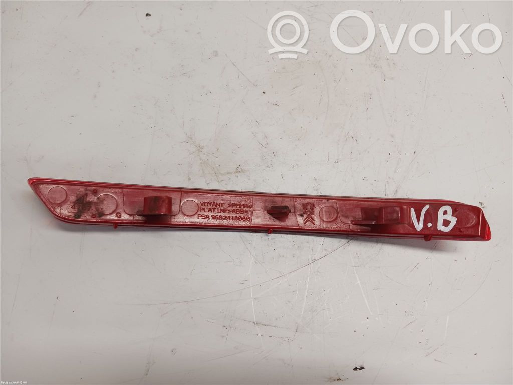 Citroen C5 Reflector spate 