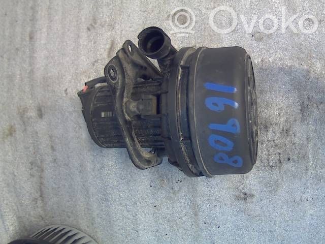 BMW 3 E46 Antrinis oro siurblys 