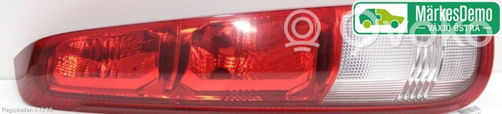 Nissan X-Trail T30 Lampa tylna 