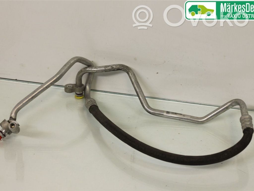 BMW 5 F10 F11 Wąż / Przewód klimatyzacji A/C 