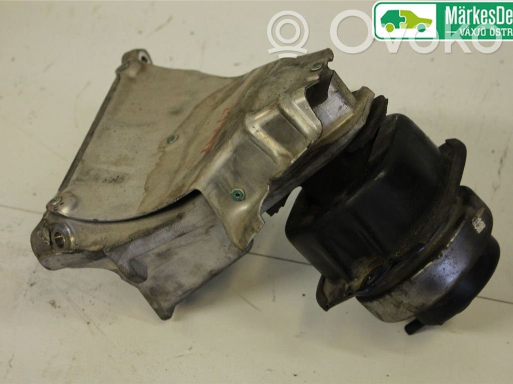 BMW X6 E71 Engine mounting bracket 