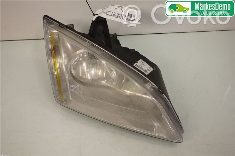 Ford Focus Headlight/headlamp 