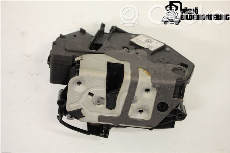 Front door lock   2066073,BM5AA21812BE,BM5AA21812BE