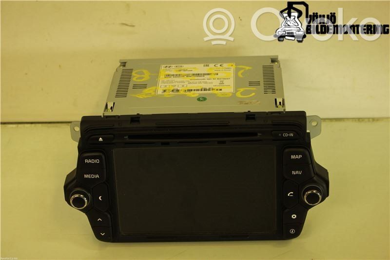 KIA Ceed Radio/CD/DVD/GPS head unit 