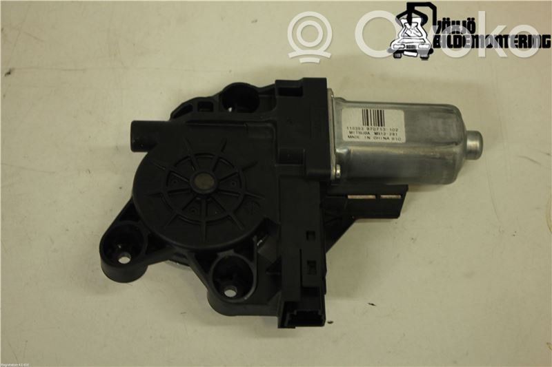 Volvo V70 Silnik regulatora szyby drzwi przednich 