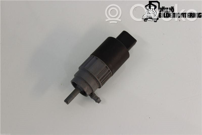Ford Focus Headlight washer pump 