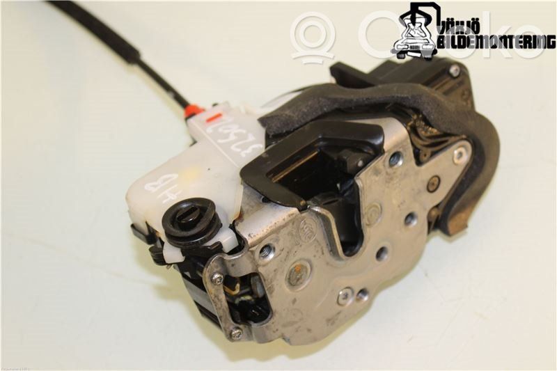 Opel Mokka Rear door lock 