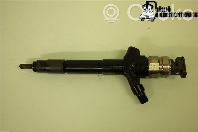 Mitsubishi L200 Inyector de combustible 