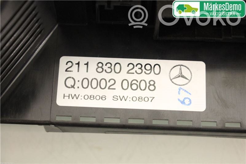Mercedes-Benz E W211 Climate control unit 