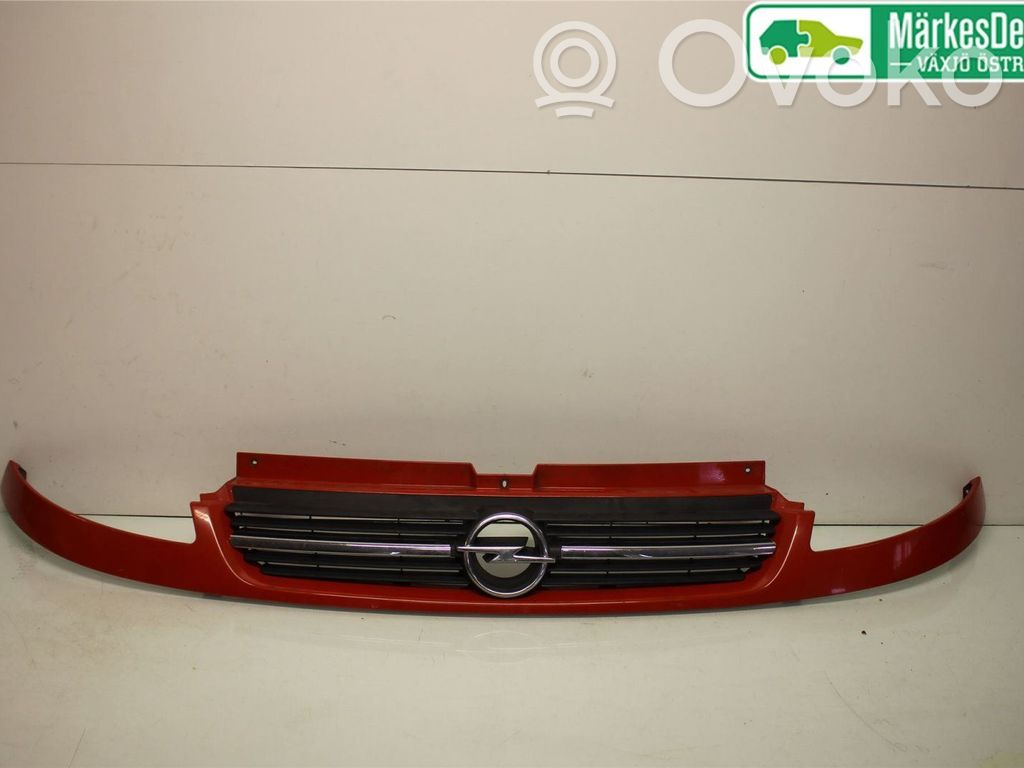 Opel Vivaro Front bumper lower grill 