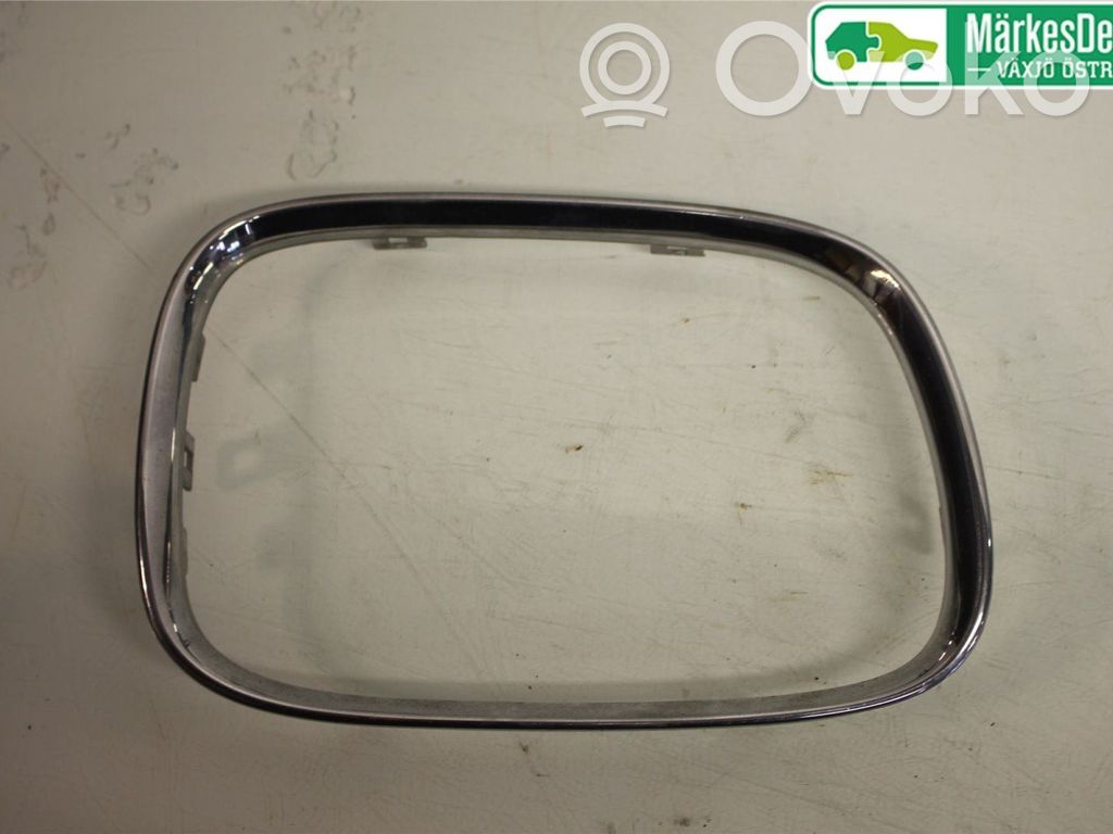 BMW 5 E60 E61 Grilă inferioară bară față 