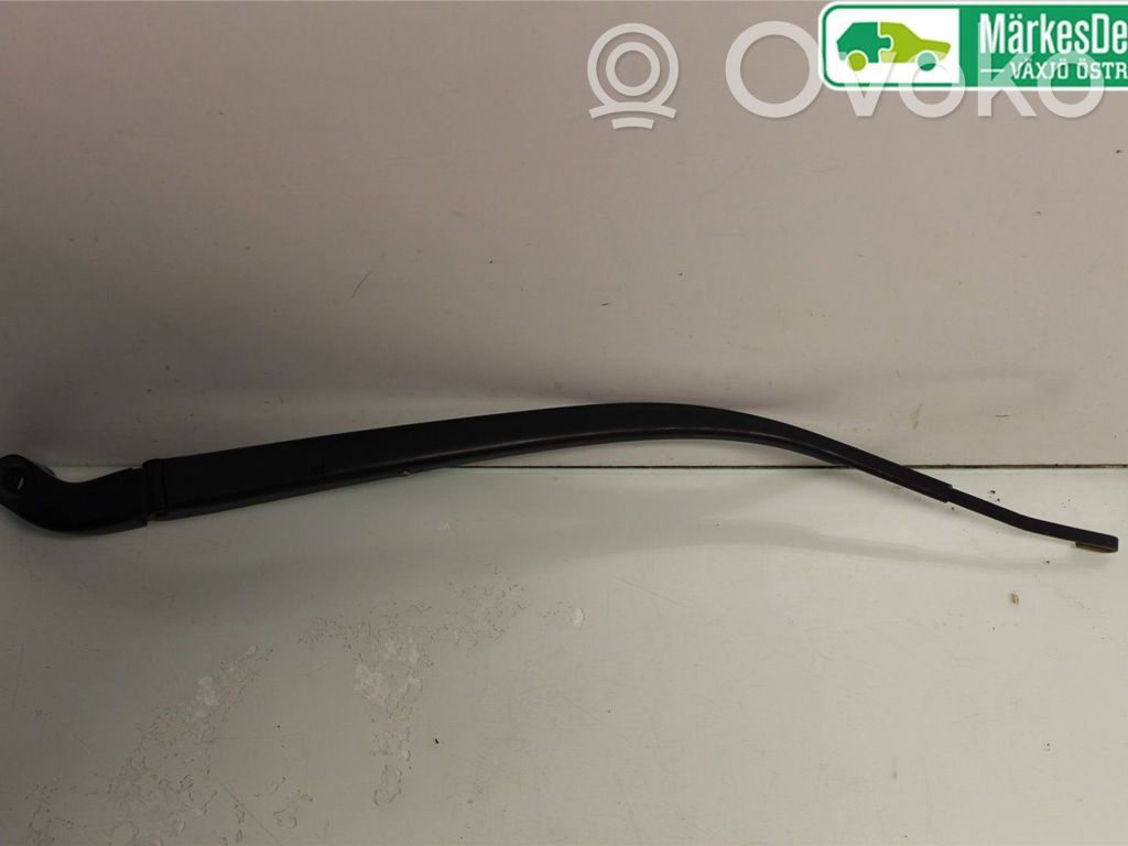 Mazda 3 III Front wiper blade arm 
