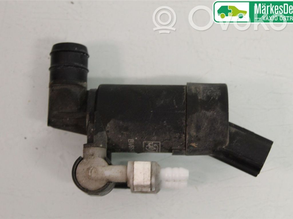 Ford Focus Windscreen/windshield washer pump 