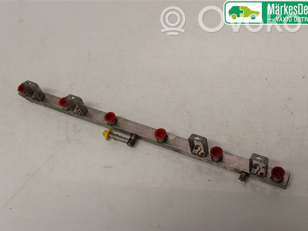BMW 3 E90 E91 Fuel main line pipe 
