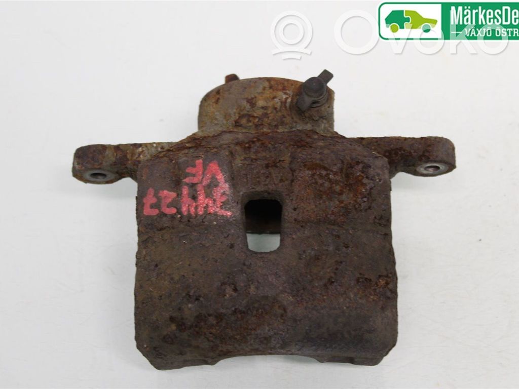 Hyundai i30 Front brake caliper 