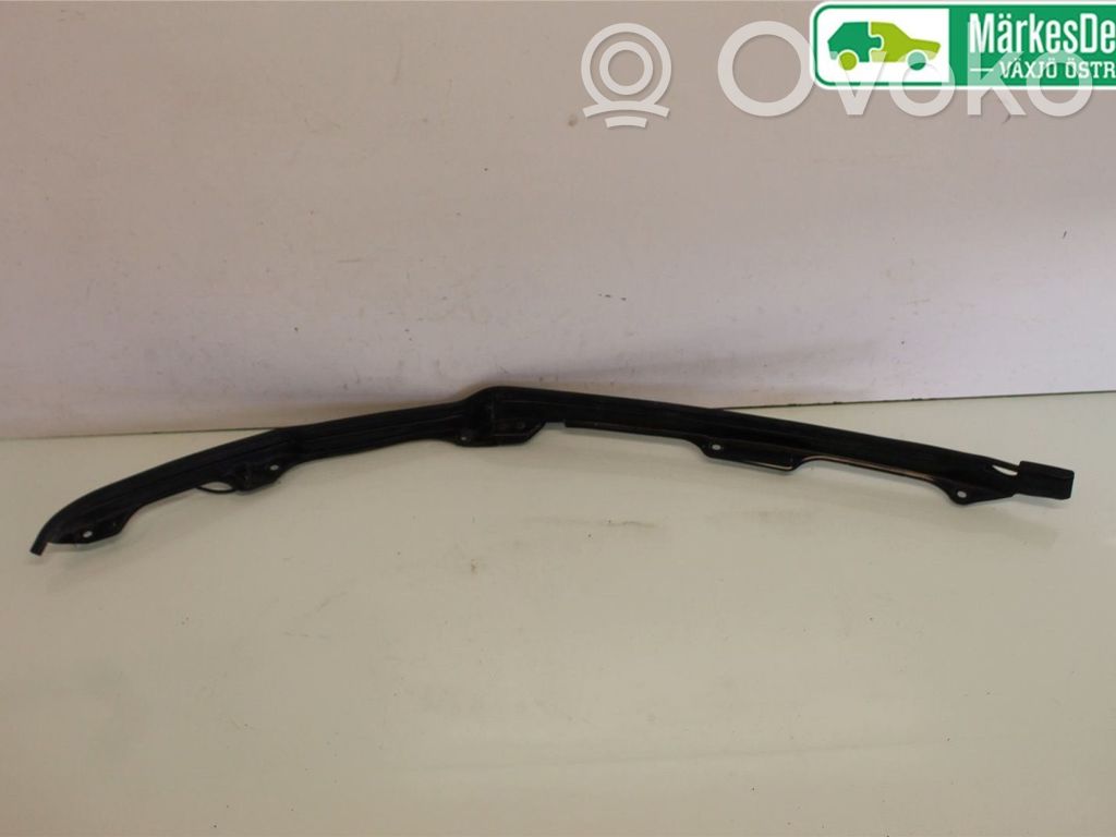 Mitsubishi Outlander Tailgate trim 