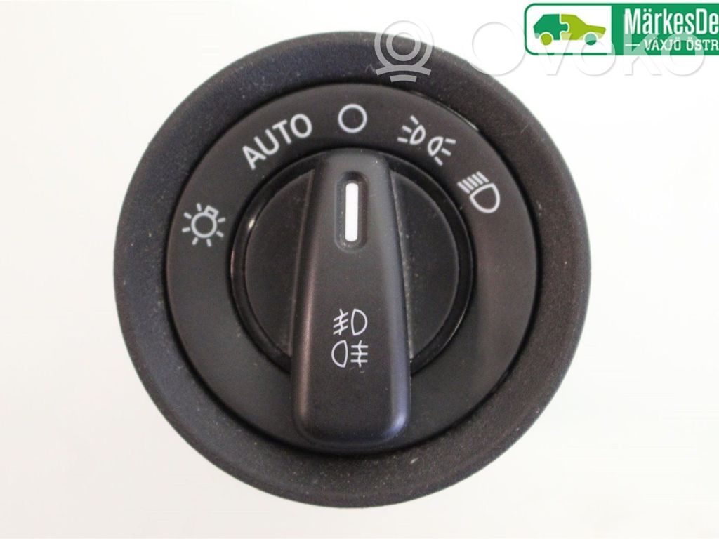 Fiat Freemont Light switch 