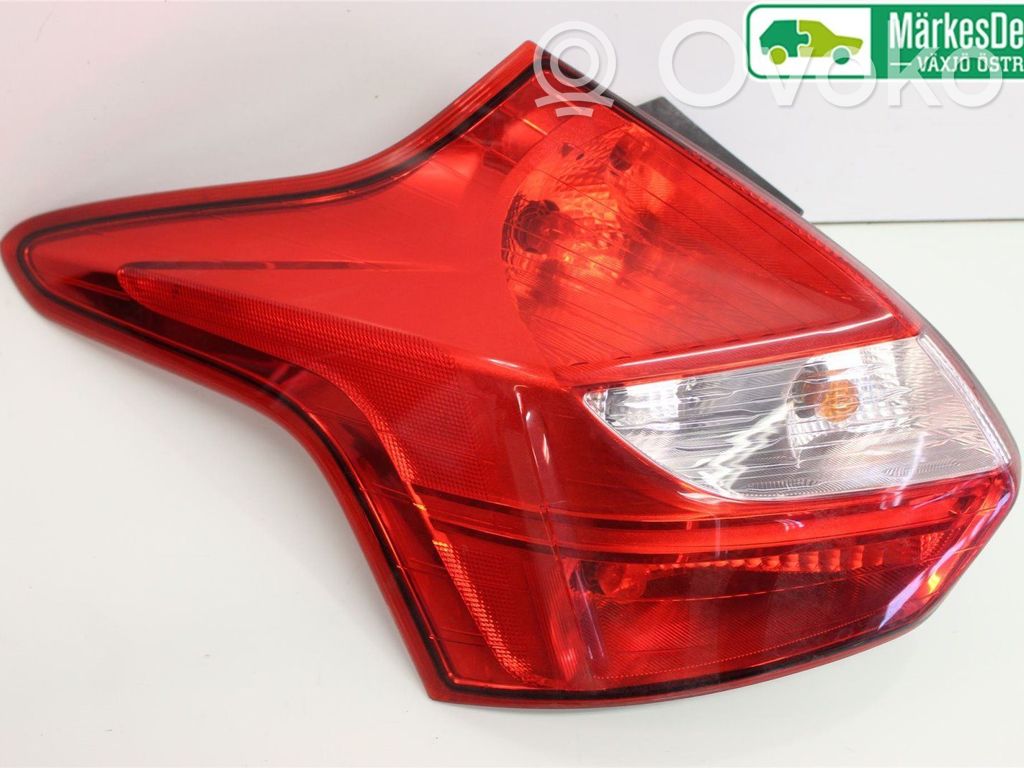 Rear/tail lights   1825318