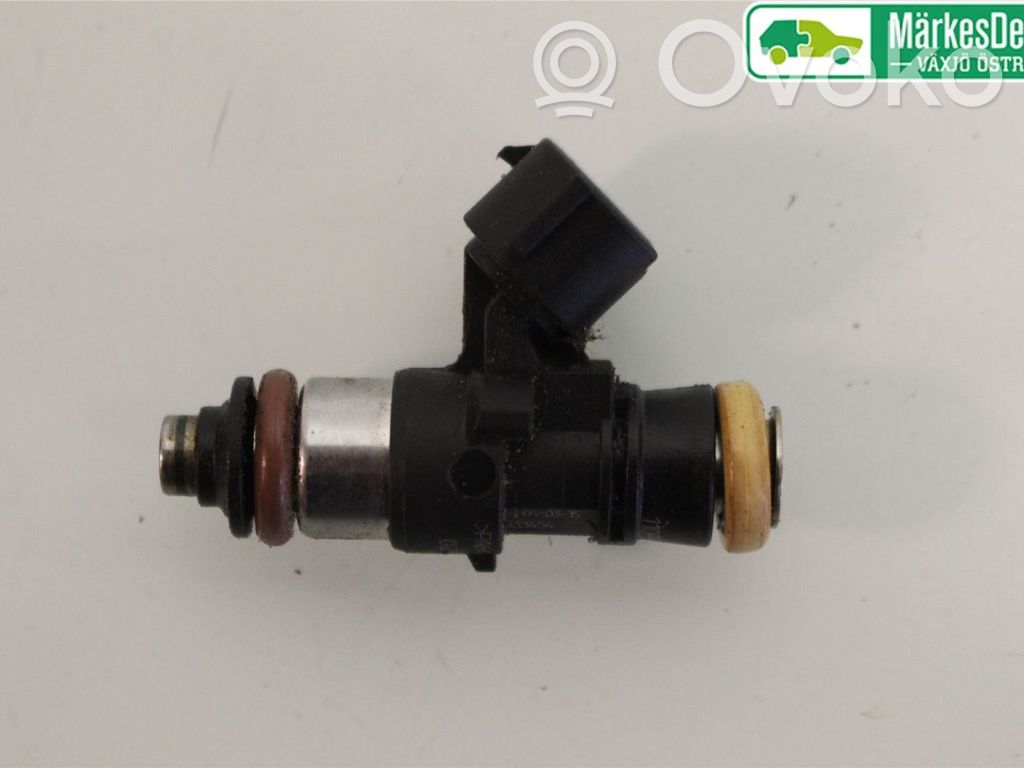 Opel Combo D Inyector de combustible 