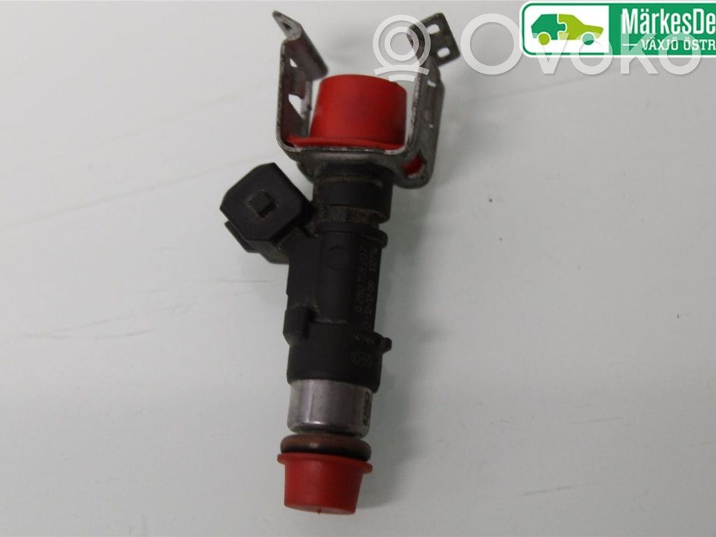 Inyector de combustible   1538984,0280158207,8A6GAA