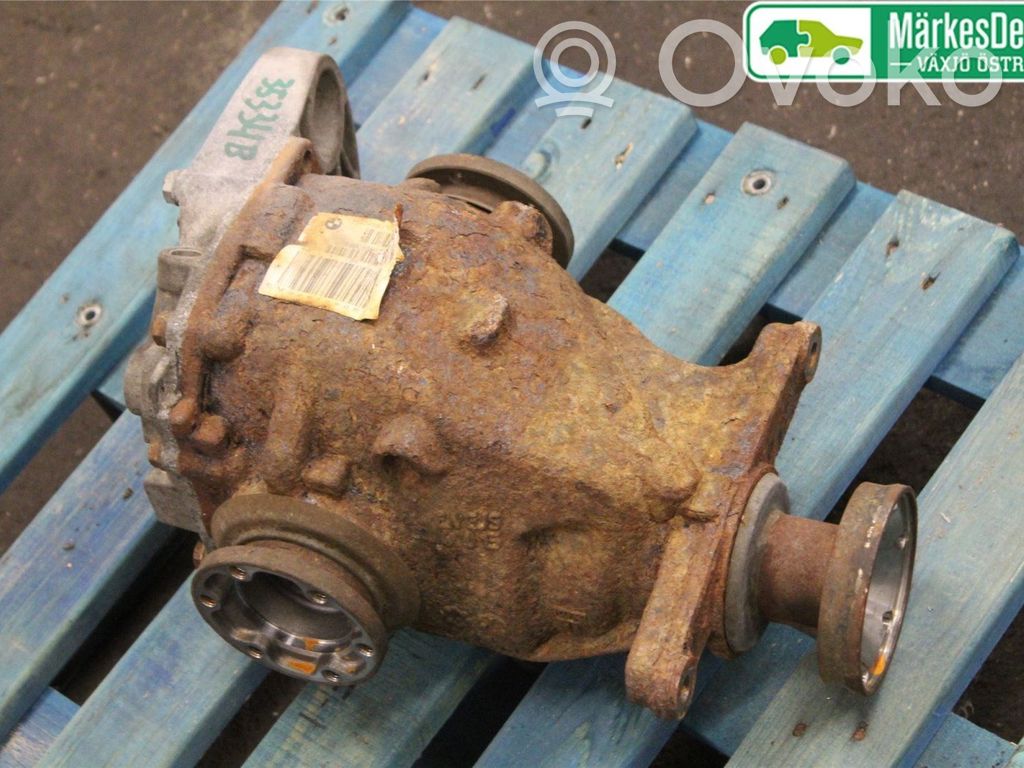 BMW 5 E60 E61 Galinis reduktorius 