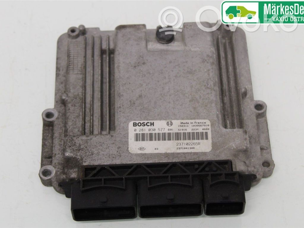 Nissan NV400 Unité de commande / module d'injection 
