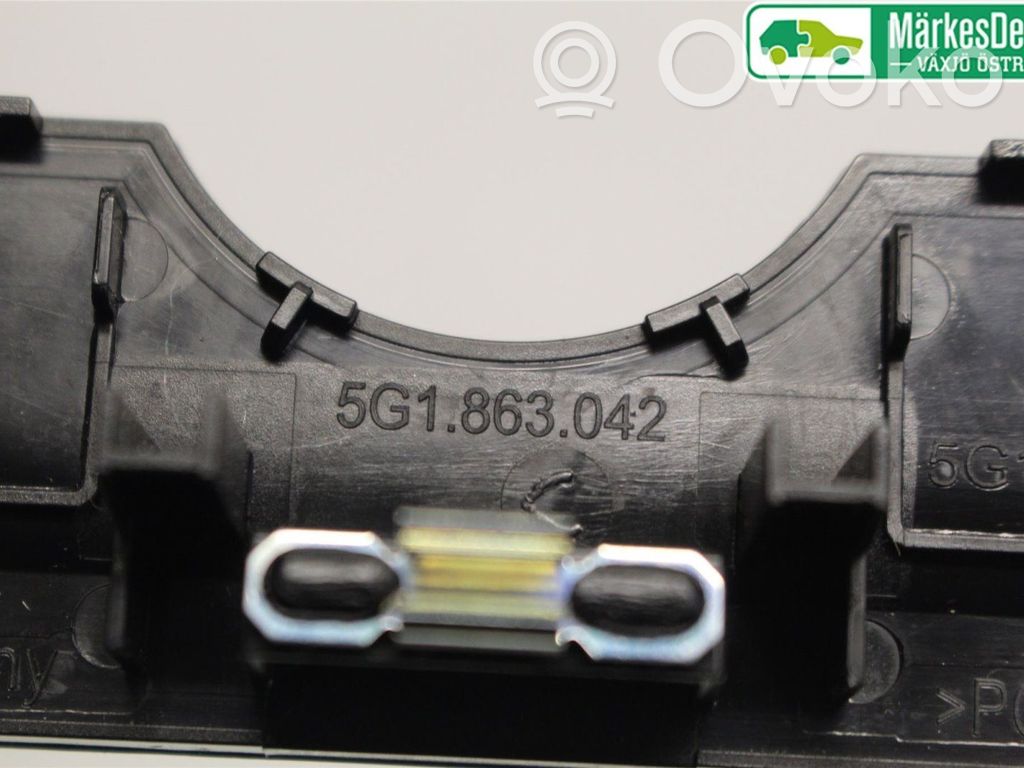 Volkswagen Golf VII Moldura del panel 