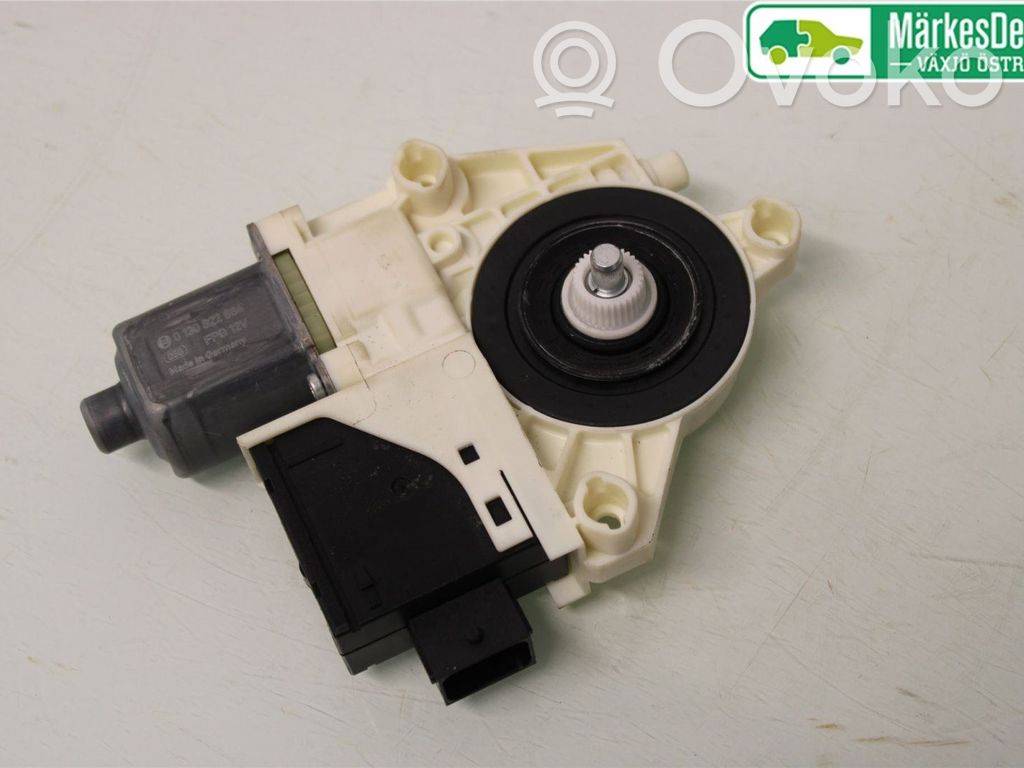 Fensterhebermotor Tür vorne   71777183,0130822664