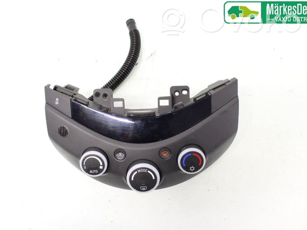 Chevrolet Spark Climate control unit 