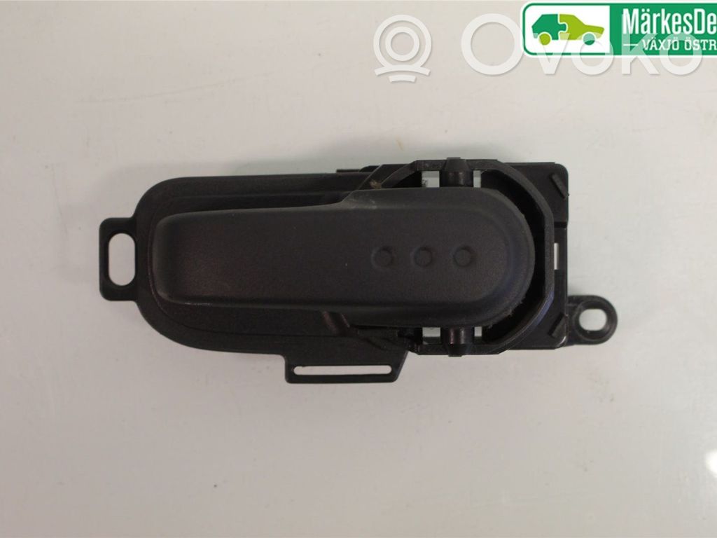 Nissan Note (E11) Front door interior handle 
