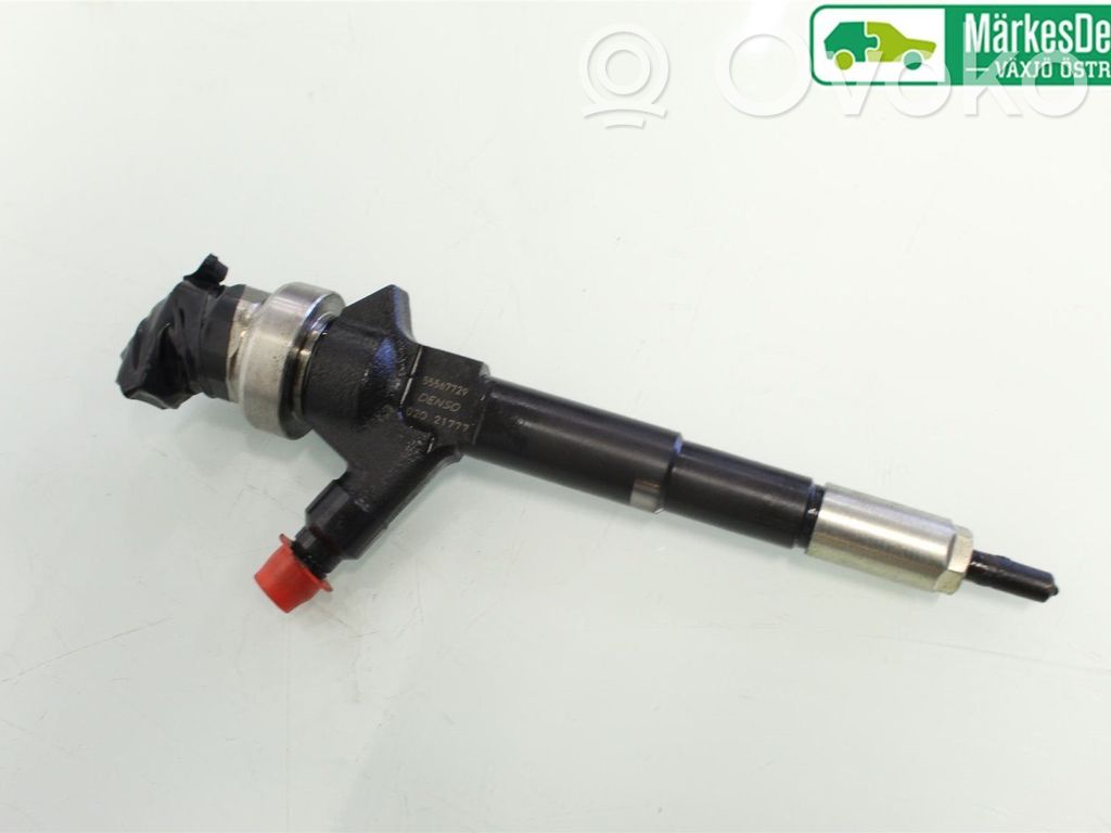 Inyector de combustible   55567729,55567729,55567729