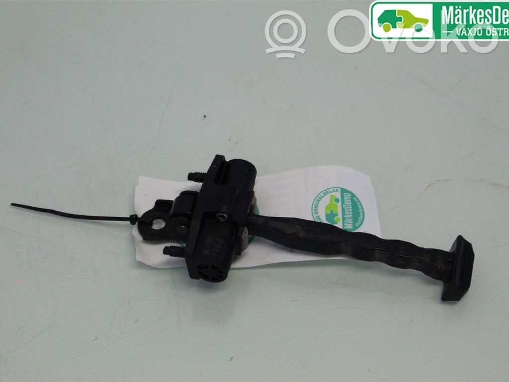 Opel Astra K Ogranicznik drzwi przednich 