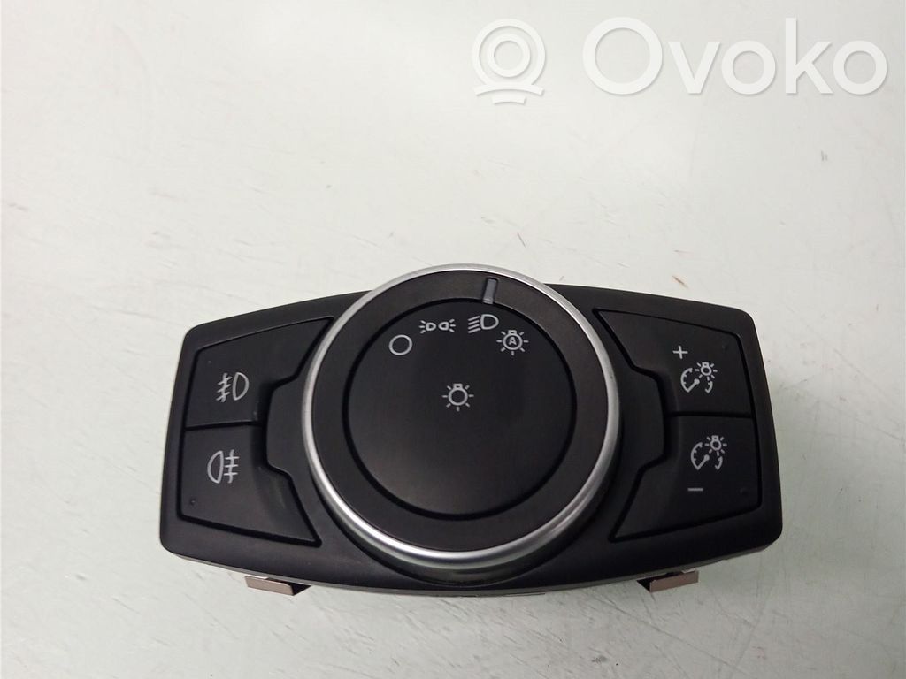 Ford Focus Light switch 