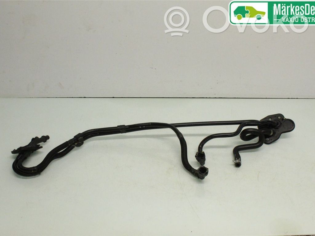 Volvo XC90 Engine coolant pipe/hose 