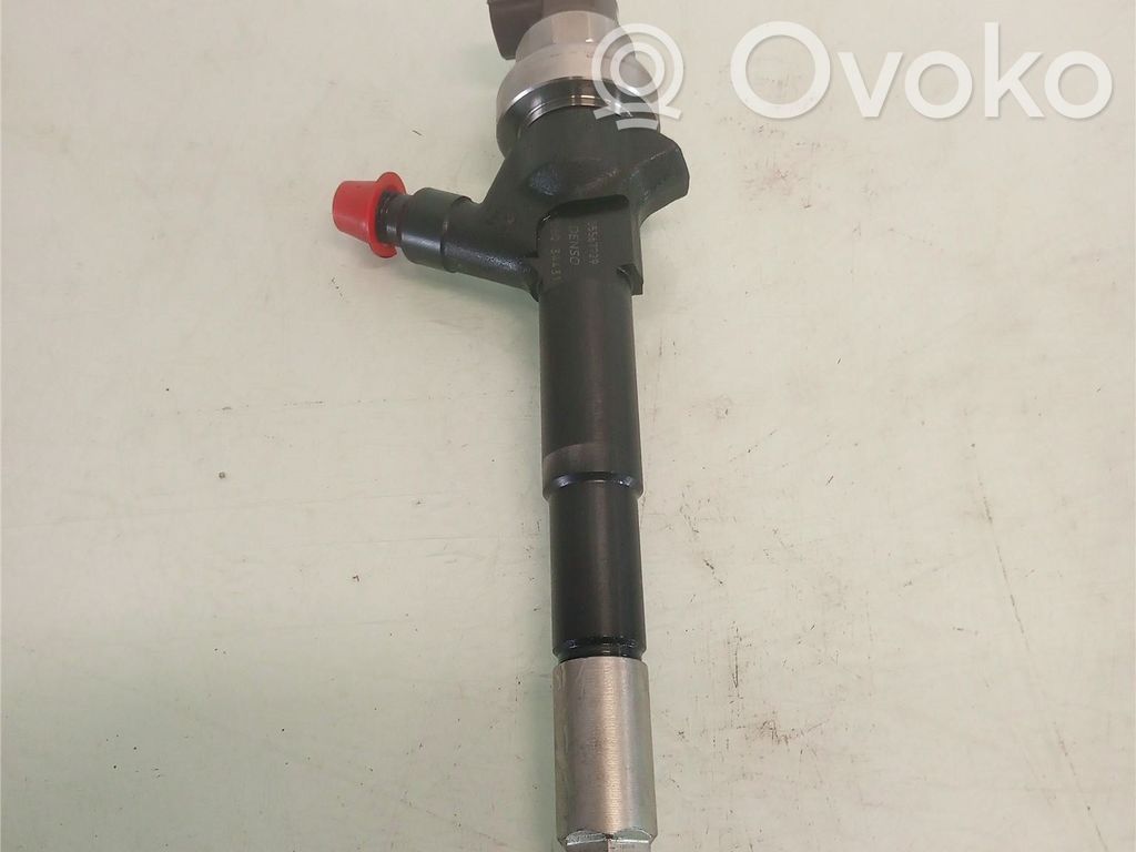Opel Astra J Inyector de combustible 