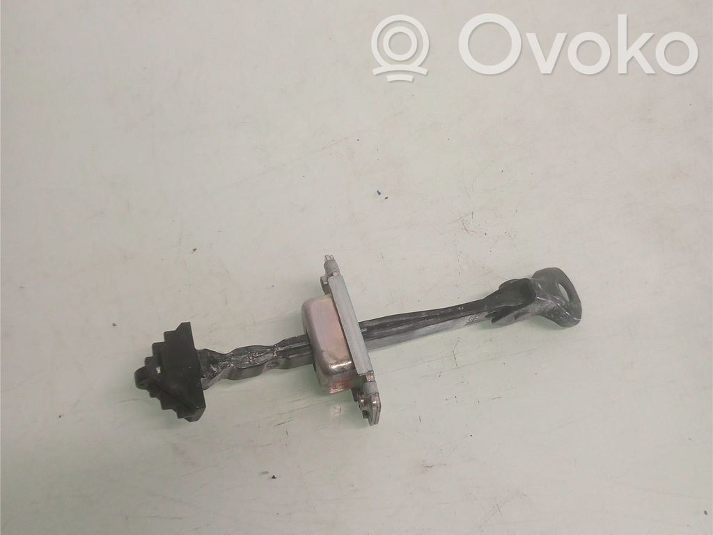 Mazda CX-3 Etuoven pidätin 