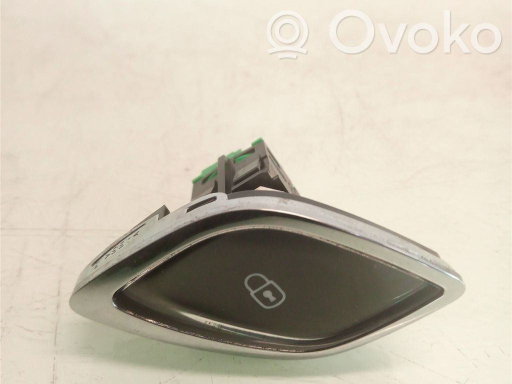 Citroen C3 Central locking switch button 