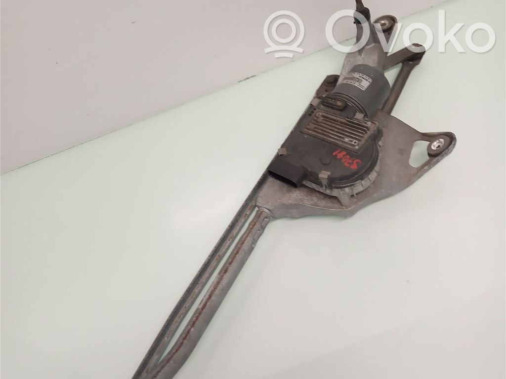 Audi A8 S8 D3 4E Wiper motor 
