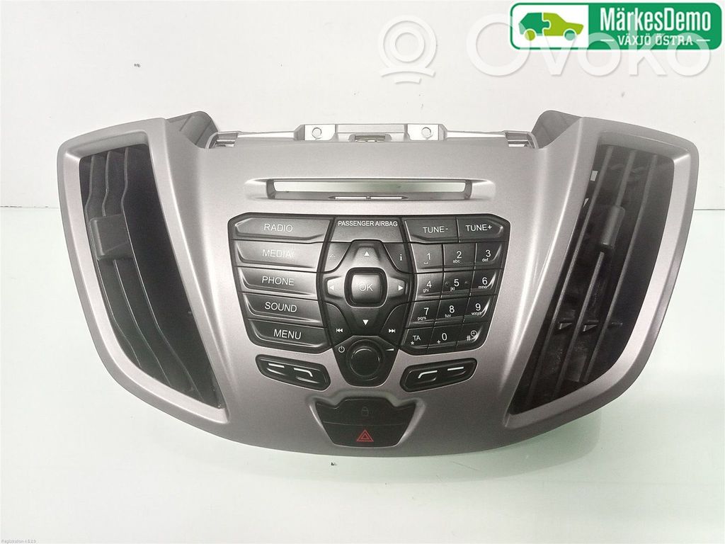 Ford Transit Radio/CD/DVD/GPS head unit 
